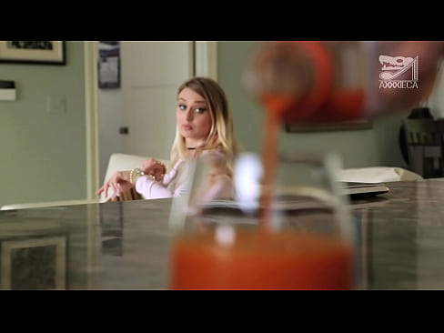 ❤️ Гарачая дзяўчына з вялікімі сіськамі і тугі шапіках атрымлівае член ад няўдачніка, але вельмі цяжка Сэкс-відэа у порна be.nudexxx.ru ❌