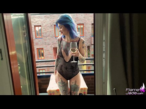 ❤️ Велічэзная дзяўчына смактае глытком і горача трахаецца пад адкрытым небам Сэкс-відэа у порна be.nudexxx.ru ❌